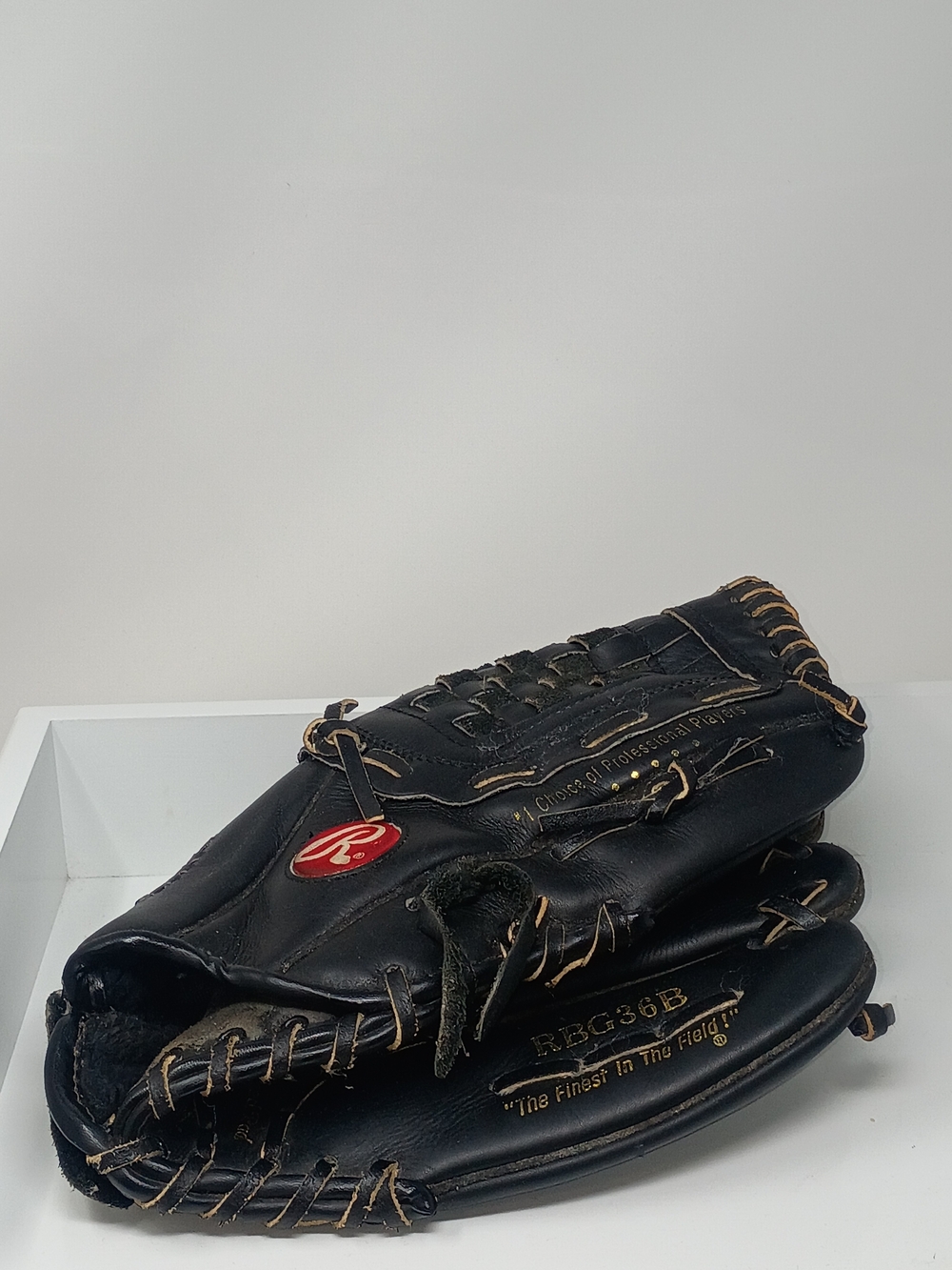Rawlings Black Leather Baseball Glove